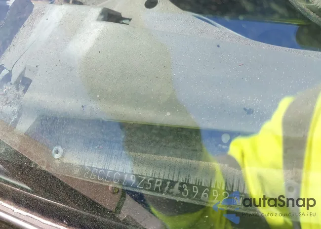 2GCEC19Z5R1139692: 41021841