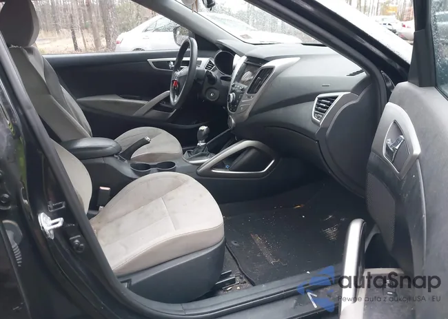 KMHTC6AD7EU198743: 41022601