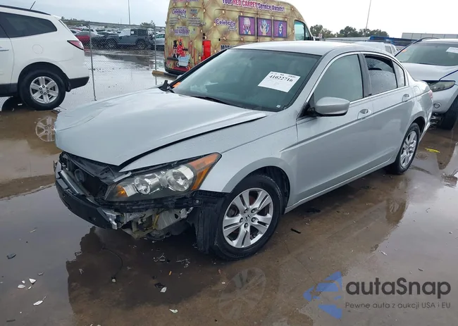 1HGCP26499A088375: 41022716