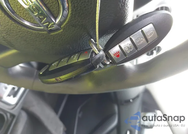 1N4AL2AP7BN404105: 41023073