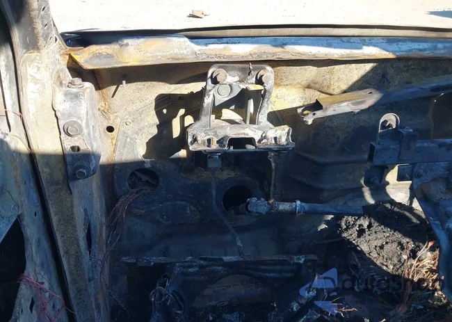 1GKDT13S552327313: 41023358