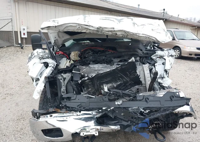 1GC1KYC86CF102368: 41024768