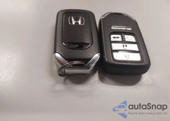 2HGFC2F8XMH545460: 41024896