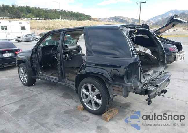 1GNES13H362282453: 41024296