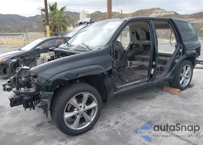 1GNES13H362282453: 41024296