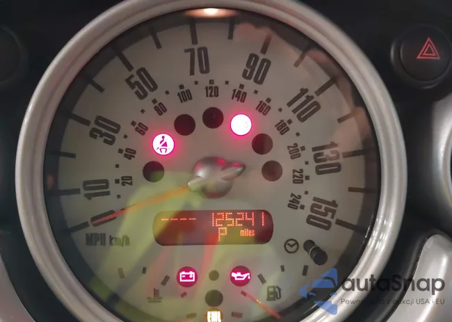 WMWRC33516TJ77300: 41030031