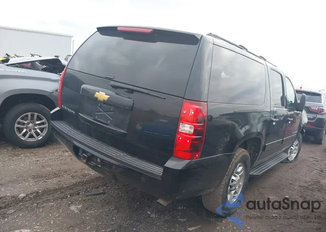 1GNWKMEGXCR232792: 41030675