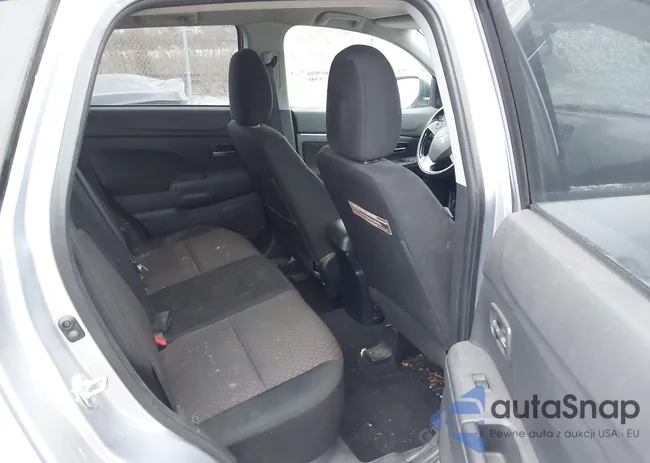 JA4AR3AU7HZ067693: 41032675