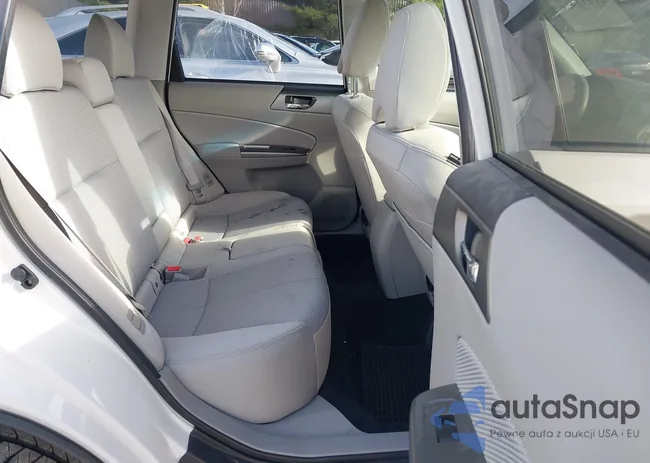 JF2SHADCXCH433988: 41032954