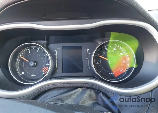 1C4PJLCB8FW762167: 41032978