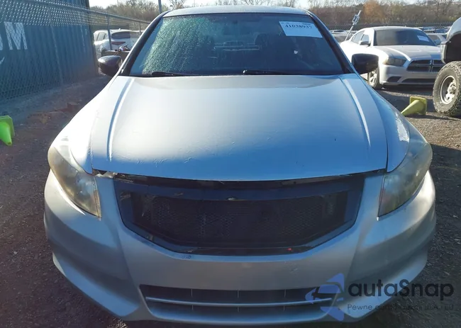 1HGCP2F36CA189131: 41038937