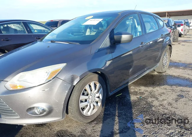 1FAHP3K2XCL415995: 41039417