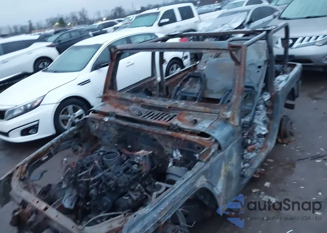 1C4AJWBGXCL126013: 41040112