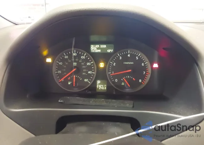 YV1MW382772286011: 41041496