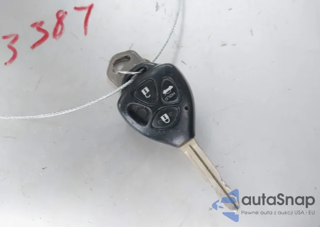 4T1BF3EK9BU584098: 41042847