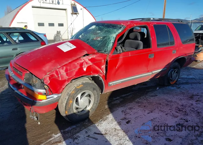 1GNDT13W81K245138: 41046554