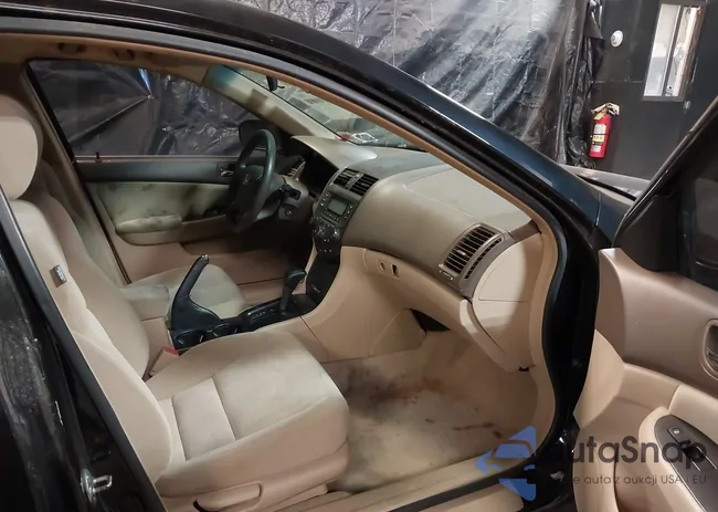 1HGCM56487A222705: 41046876