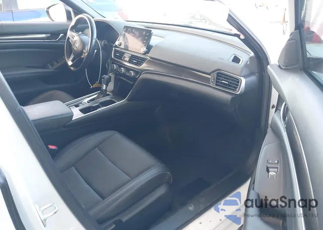 1HGCV1F3XMA016066: 41049311