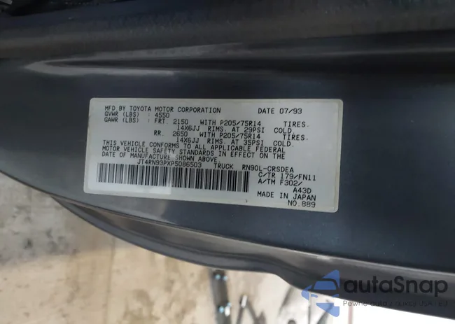 JT4RN93PXP5086503: 41051756