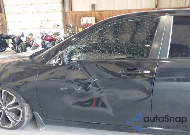 JH4CL96874C015751: 41051269