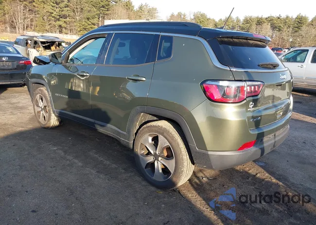 3C4NJDBB2JT334592: 41052750