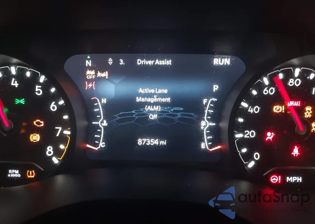 3C4NJDBB6NT197114: 41052368