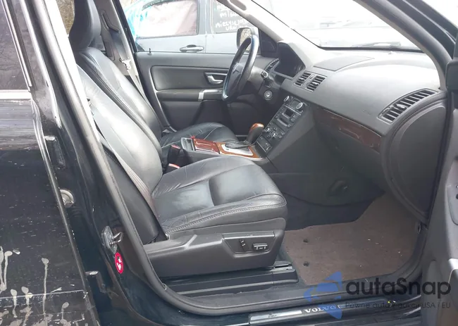 YV4952CZ2E1688838: 41062769