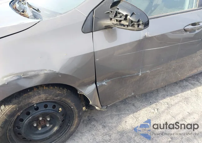 2T1BURHE4HC923438: 41062406