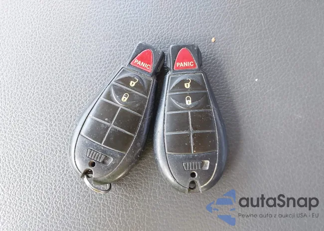 1C6RR6TT4JS119012: 41065883