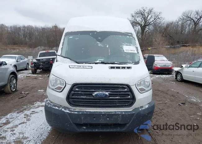 1FTYR3XM1HKA71226: 41067318