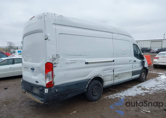 1FTYR3XM1HKA71226: 41067318