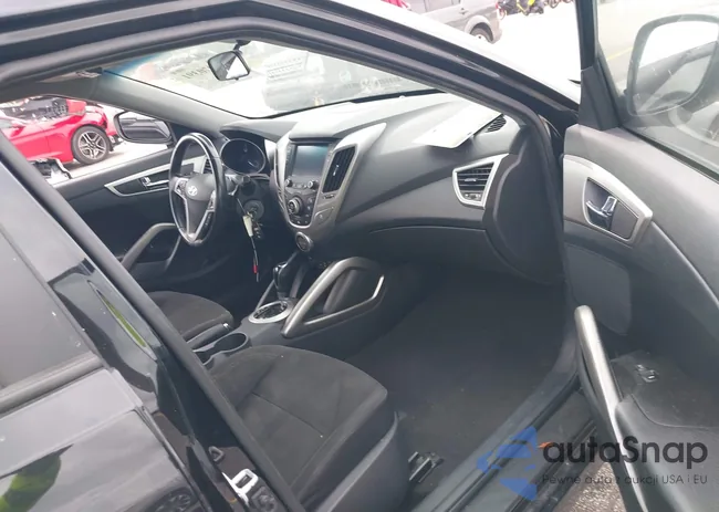 KMHTC6AD1HU310859: 41070391