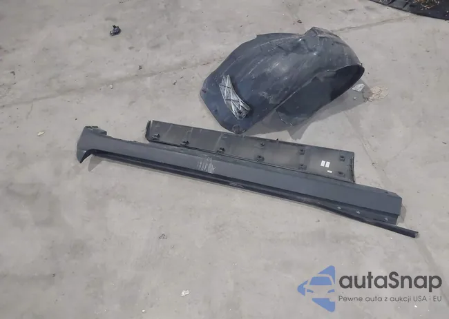 KL7CJPSB0KB895057: 41071832