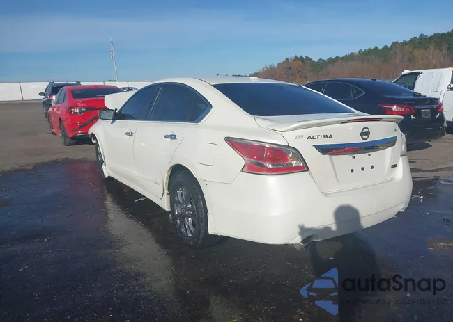 1N4AL3AP6FC476095: 41072561