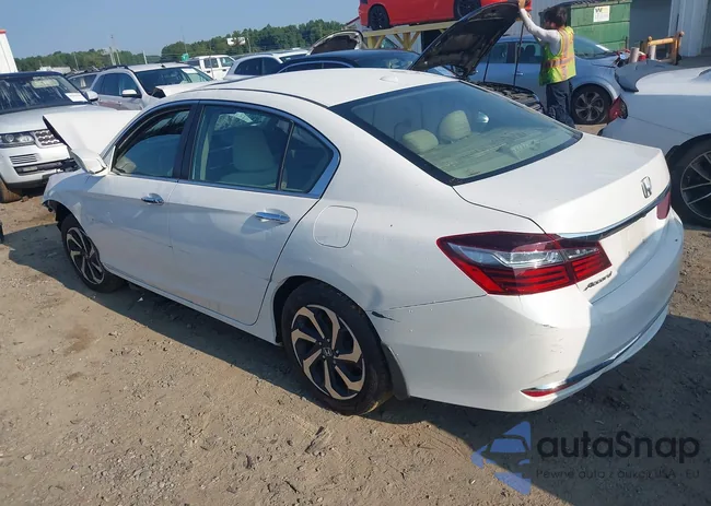 1HGCR2F93GA231789: 41075895