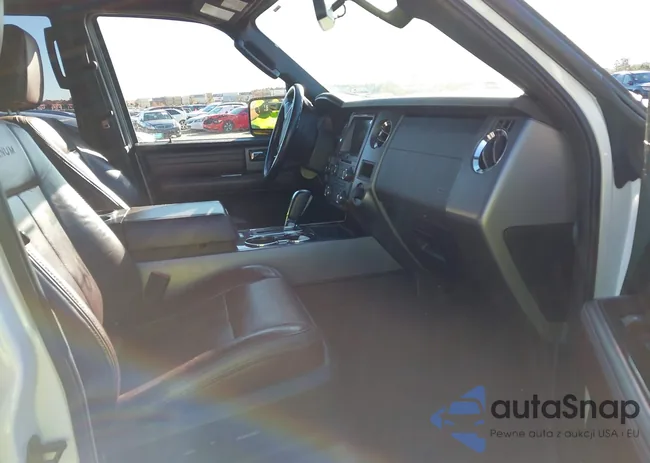 1FMJU1MTXHEA24738: 41076811