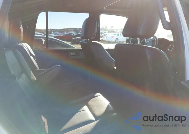 1FMJU1MTXHEA24738: 41076811