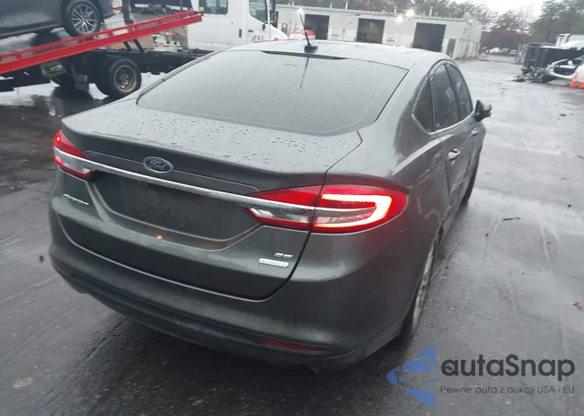 3FA6P0HD2HR129095: 41078695