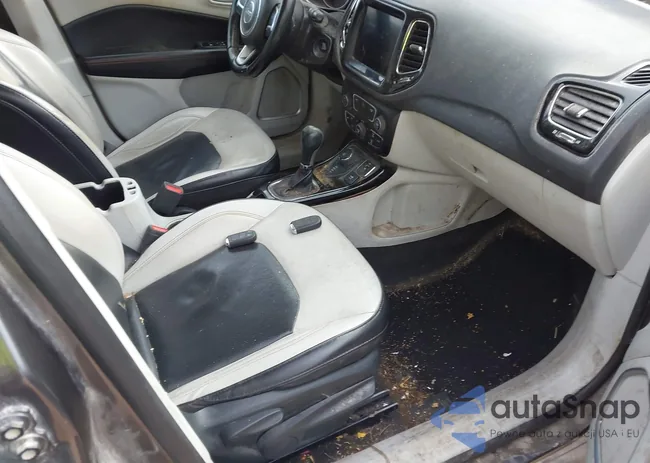 3C4NJDCB3KT639566: 41080421