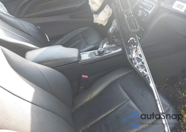 WBA3N5C50FK197863: 41082697