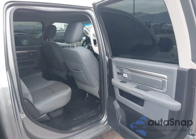 1C6RR7LT7DS571157: 41084894