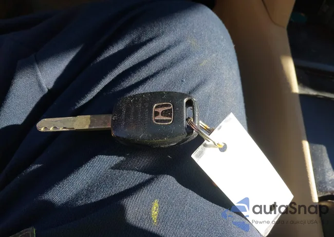 1HGCP2F43AA178237: 41087330