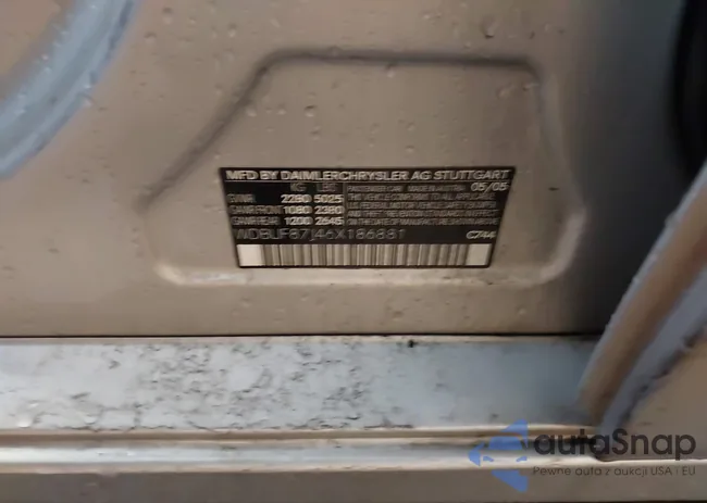 WDBUF87J46X186881: 41086948