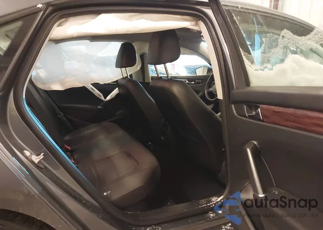 1VWBA7A37NC009532: 41088308