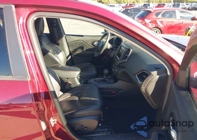 1C4PJMBX8MD218960: 41089292