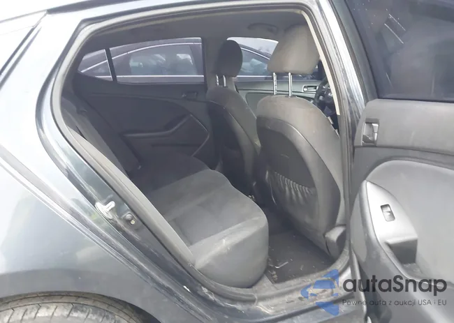 KNAGM4A77F5564260: 41091469