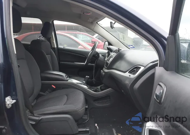 3C4PDCBGXHT531901: 41090928