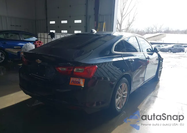 1G1ZE5ST3GF320121: 41092641