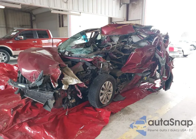 2C4RVABG9CR391636: 41097527