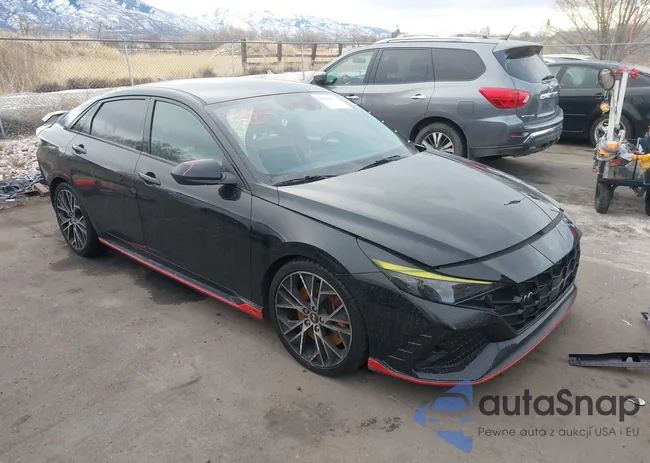 KMHLW4AK6PU013630: 41098403